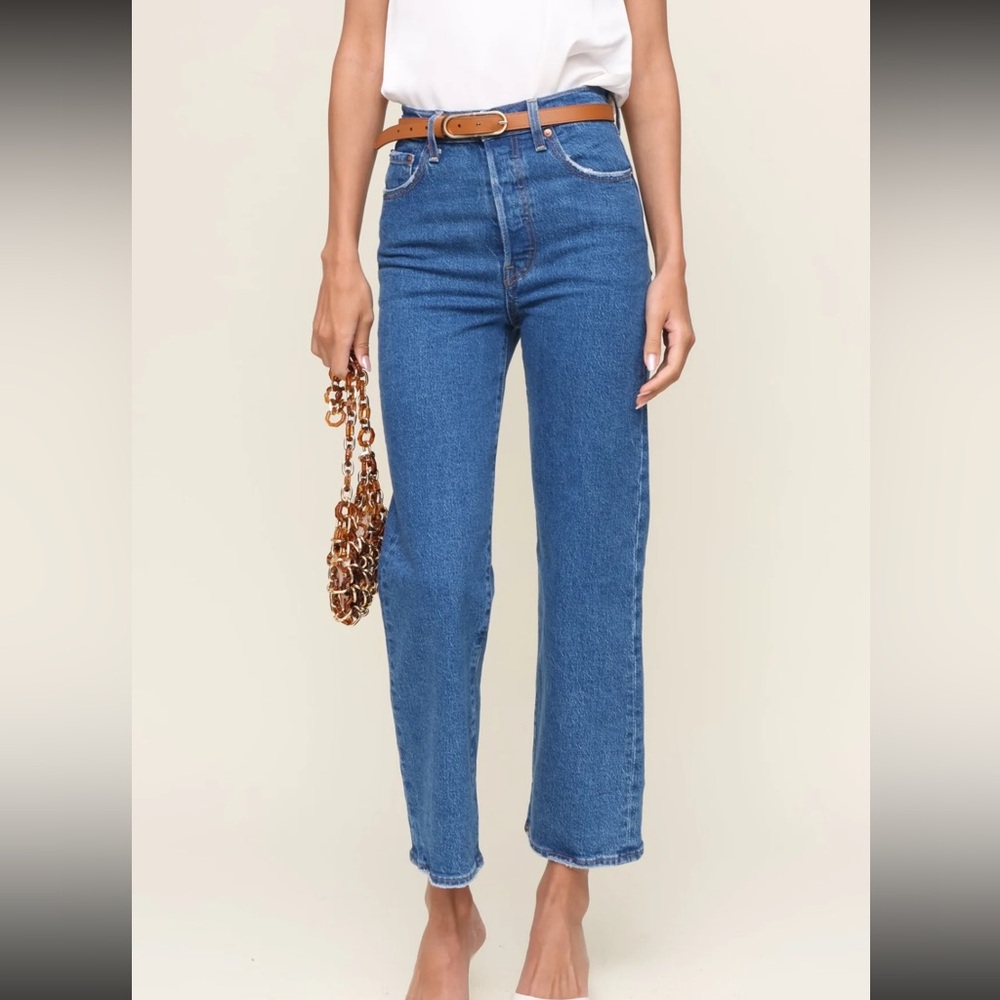 Levi's Ribcage Straight Ankle Jeans in Jazz Pop
